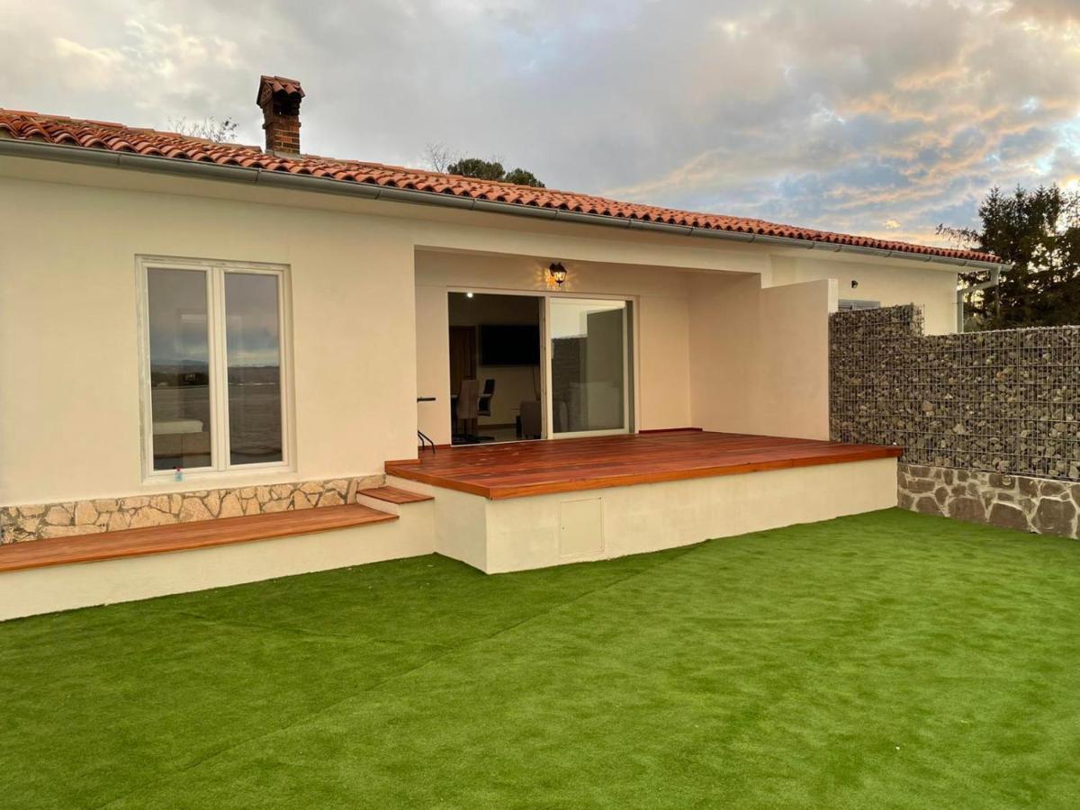 Villa Olga - Uniqe House With Private Beach Ankaran Buitenkant foto