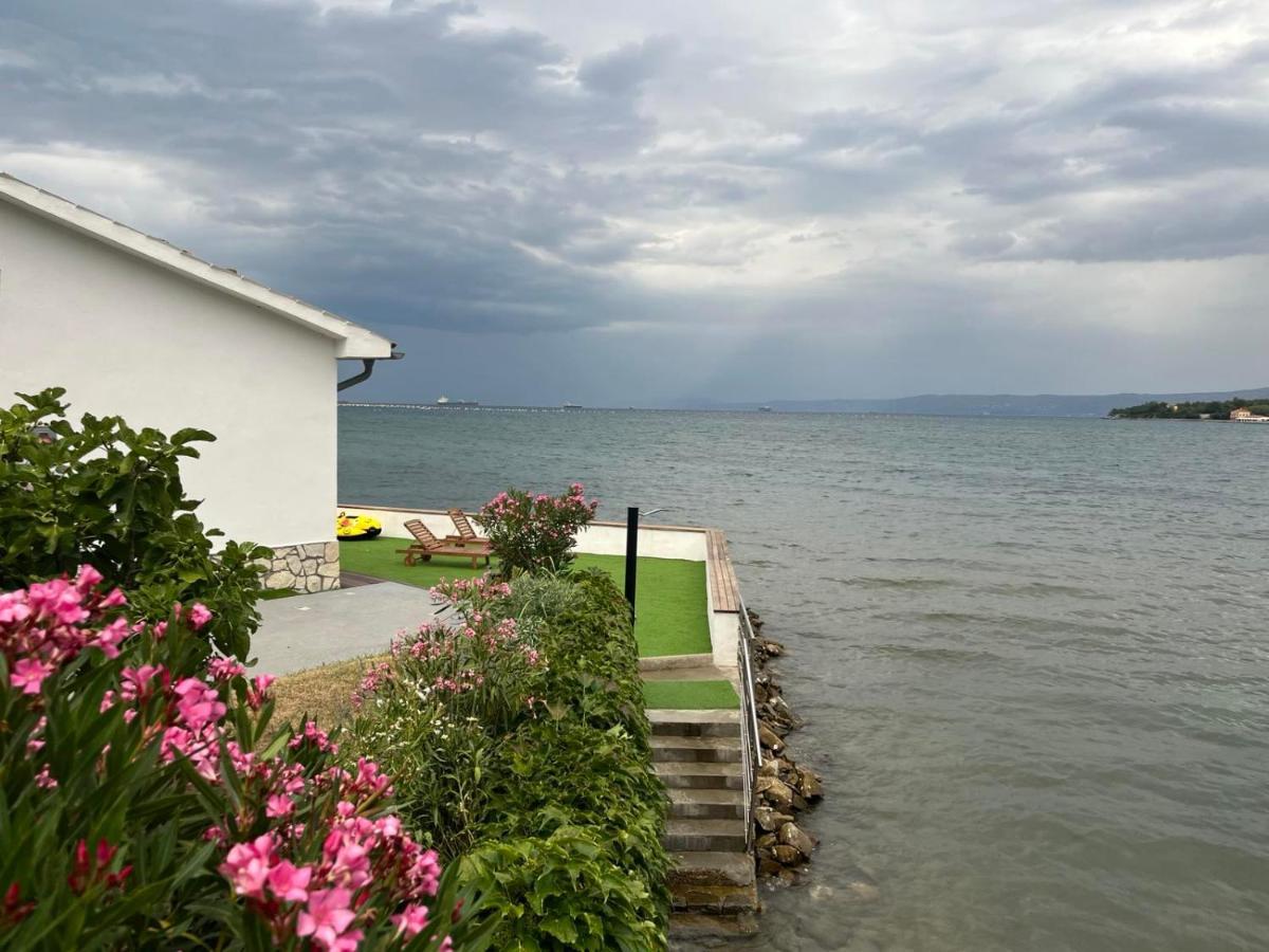 Villa Olga - Uniqe House With Private Beach Ankaran Buitenkant foto